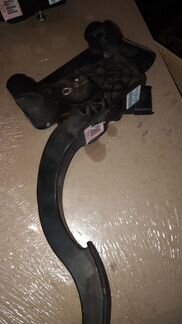 Педаль газа Hyundai Grand Starex 327004H101