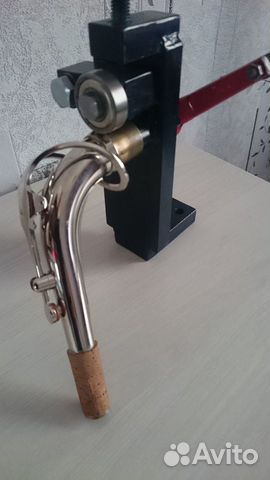 Машинка для развальцовки втулки эски саксофона