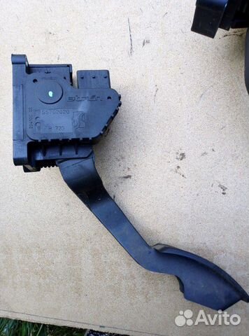 Педаль газа Fiat Grande Punto