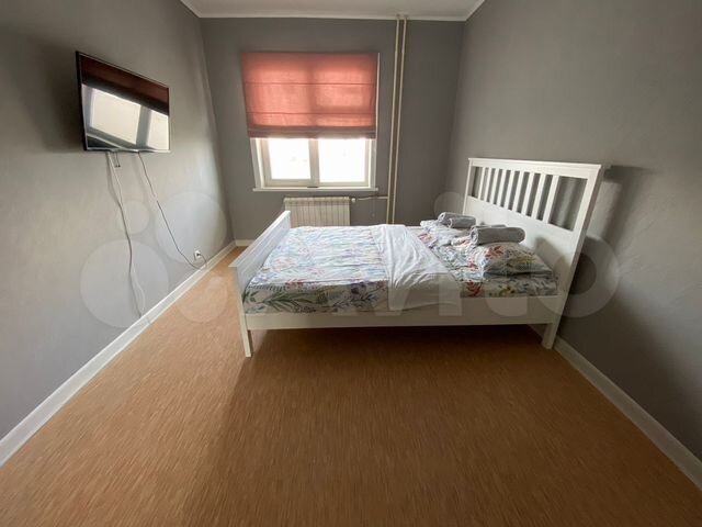 2-к. квартира, 65 м², 9/12 эт.