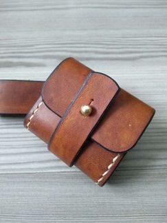 Прикольный футлярчик для наушников на ремень