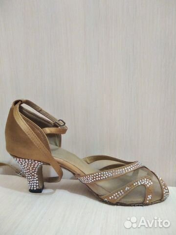 Танцевальные туфли