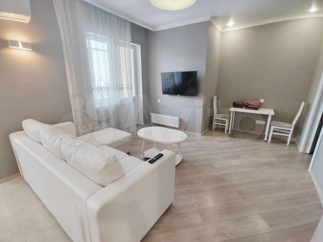 2-к. квартира, 65 м², 12/22 эт.