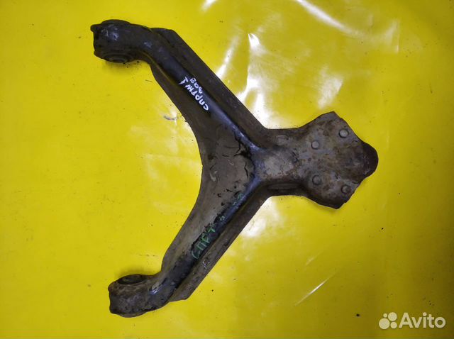 Рычаг передний нижний Киа Спортейдж 1