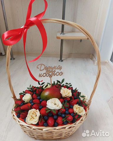Сладкий букет/клубничная корзинка/день рождения