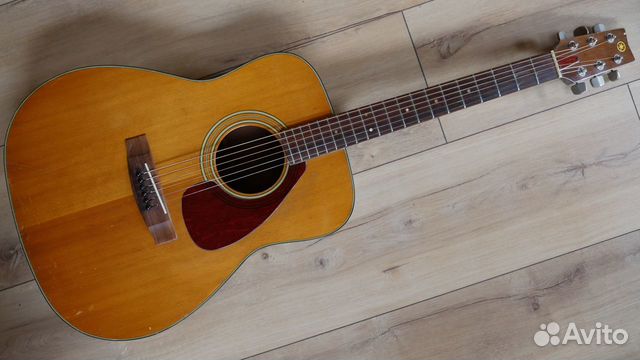 Дредноут Yamaha FG200, made in Japan