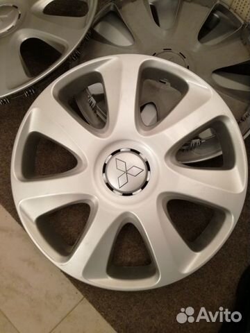 Колпаки Мицубиси R16 новые