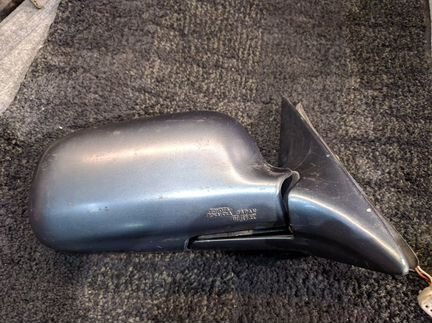 Зекрало правое toyota camry sv30