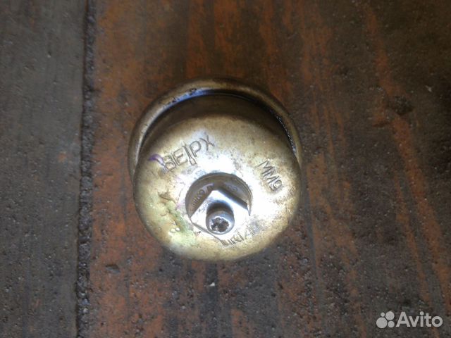 Датчик давления масла мм9 на газ 20 Победа газ 21