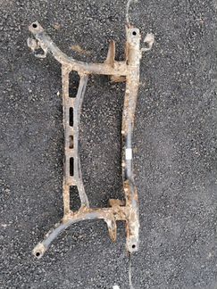 Подрамник задний Audi A3 8PA 1.4 caxc 2010
