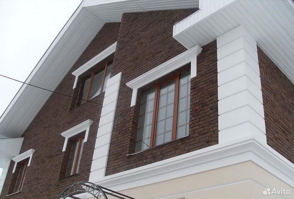 Декор углов дома из пенопласта