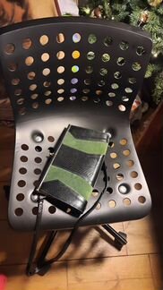 Сумка-клатч под змеиную кожу