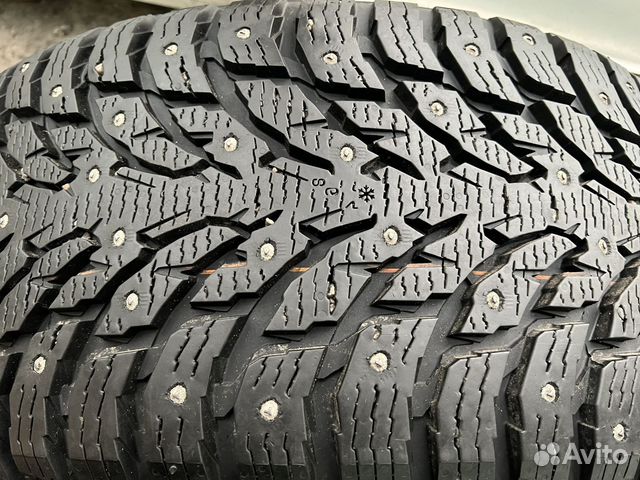 Nokian Tyres Hakkapeliitta 9 275/45 R20