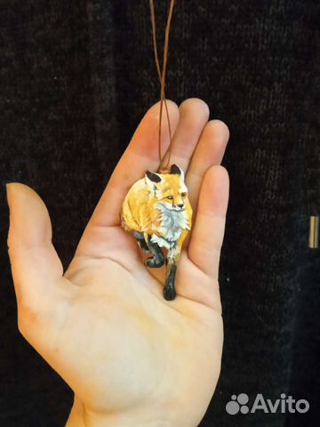 Деревянный кулон лис ручной работы)