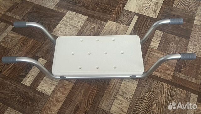 Сидение на ванну