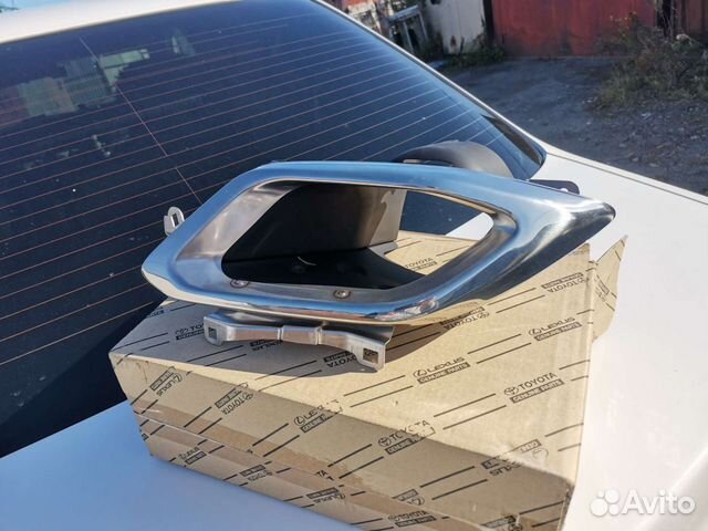 Насадка на глушитель lexus RX