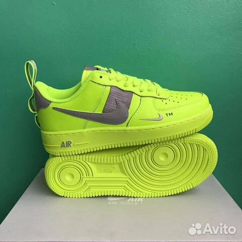 nike airforce neon