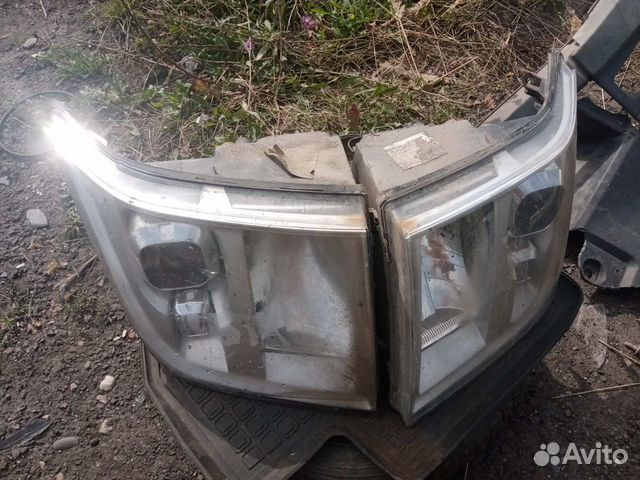 Фара передняя Ford Transit 7