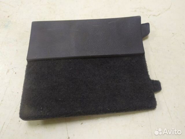 Заглушка задняя правая Volkswagen Touareg