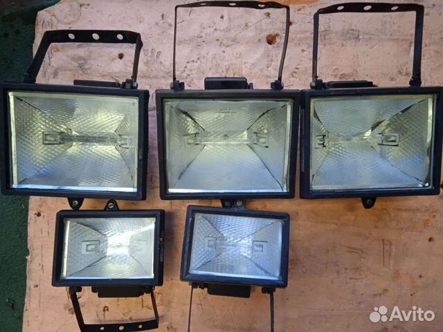 Прожектор галогеновый IEK