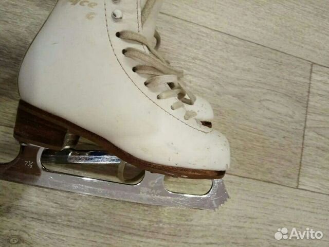 Коньки фигурные Graf ace 28