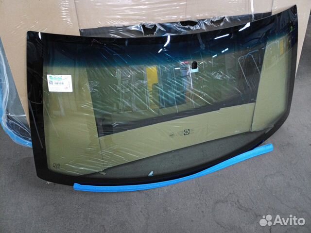 Стекло лобовое Dodge Ram Pickup 1994-1999