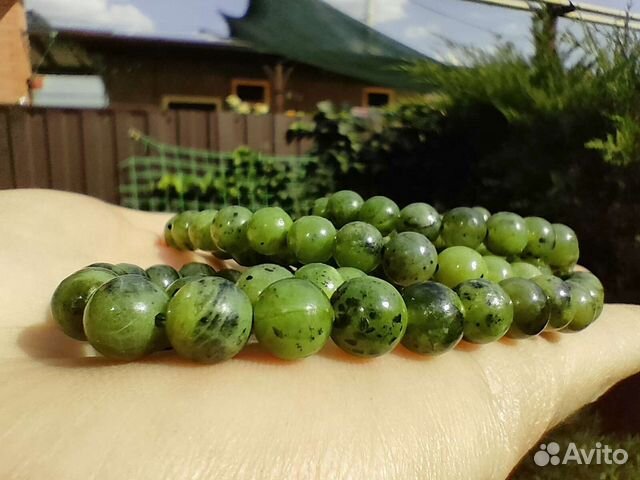 Нефрит натуральный 6 мм, 8 мм Канада