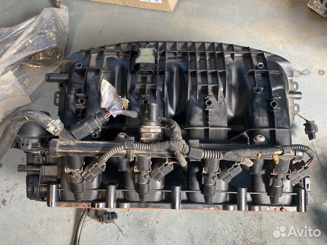 Коллектор впускной