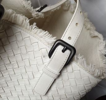 Сумка bottega veneta оригинал белая