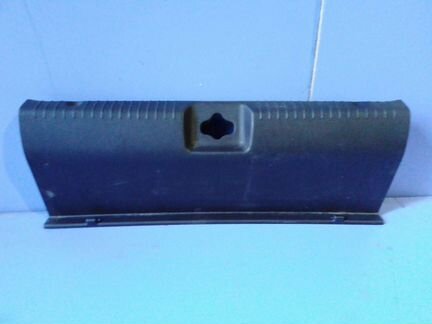 Накладка задней панели Hyundai Solaris седан