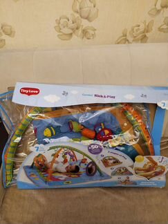 Развивающий коврик tiny love