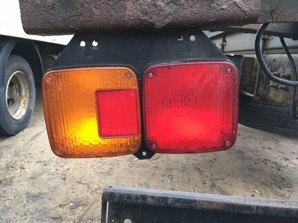 Фонарь задний Хино 500 81560E0140