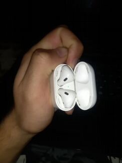 Airpods 2