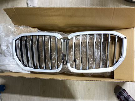 Решетка радиатора bmw x5g05 новая (хром)