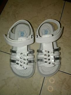 Босоножки 24 размер