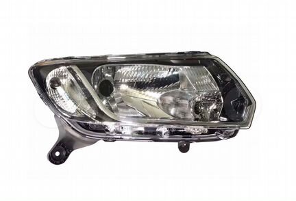 Фара передняя Renault Sandero Рено Сандеро 2014