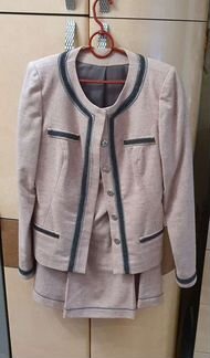 Костюм в стиле Chanel