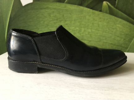 Женские ботинки