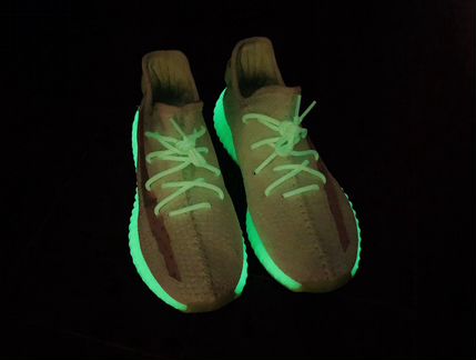 Adidas Yeezy Boost 350v2 8UK салатовые
