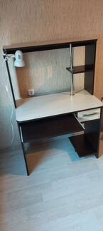 Детский письменный стол