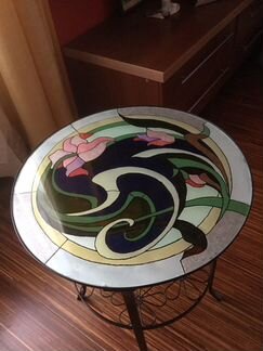 Дизайнерские стеклянные столики