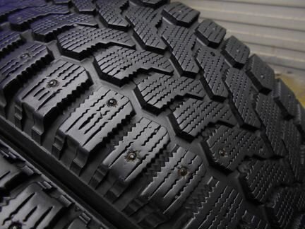 Yokohama Ice Guard F700Z 2556018 4шт шины БУ
