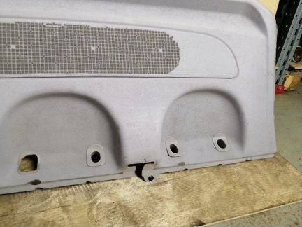 Задняя полка Mercedes-Benz E-Class W211 OM647 2004