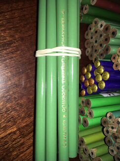 Советские простые карандаши много