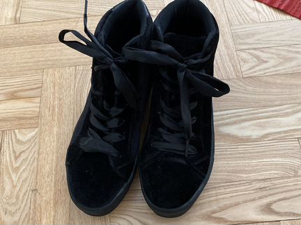 Ботинки бархатные для девочки