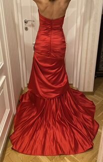 Вечернее платье Jovani