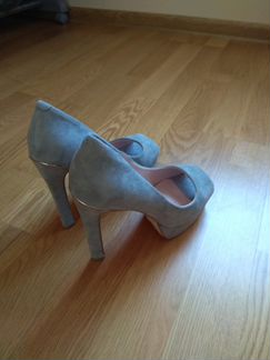 Голубые туфли