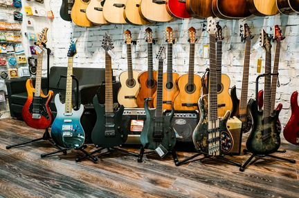 Струны для электрогитары цветные DR nmce-9-46 Neon