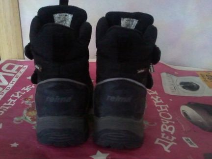 Отличные демисезонные сапоги для мальчика (Reima)