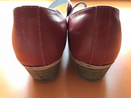 Туфли кожаные для танцев красные 35 размера